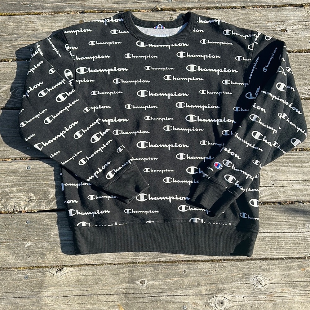 Champion all over print scrip logo crew neck sweatshirt black w white logo M